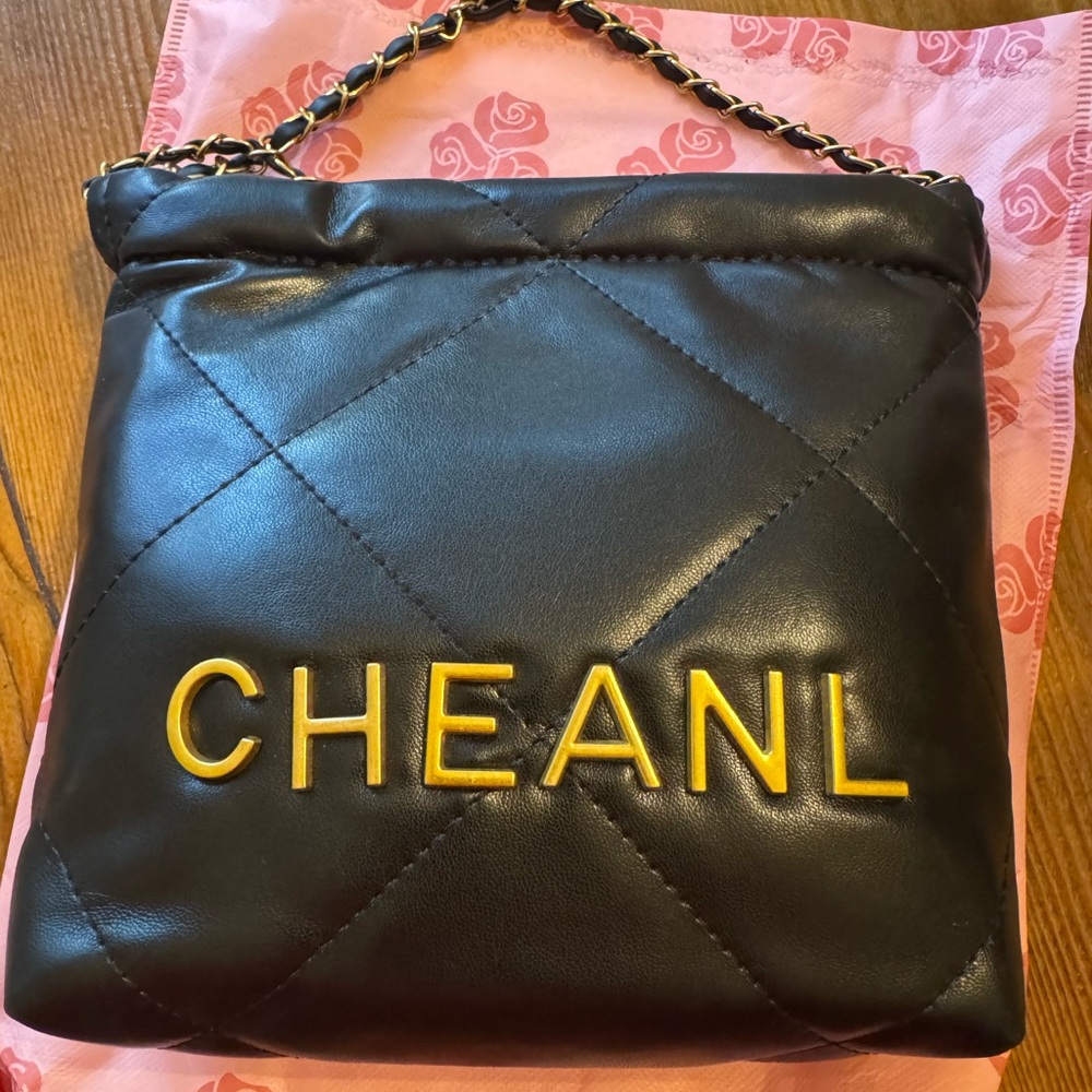 Black Quilted Women's Bag